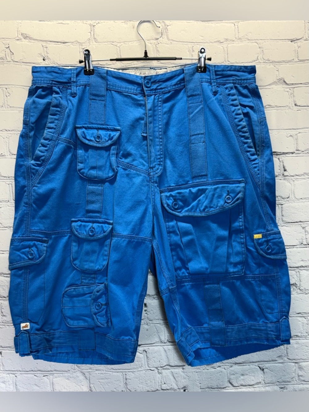Akoo - Blue Multi-Pocket Cargo Hiking Shorts - Men's, Size 40